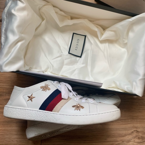 Gucci women’s ace sneakers. Summer shoe. 🐝⭐️ - Picture 1 of 7
